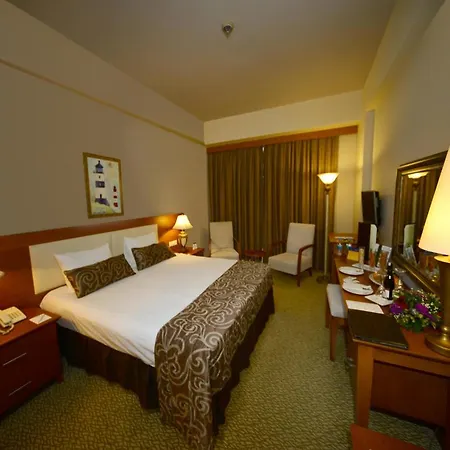 Hotel Gardens & 5*